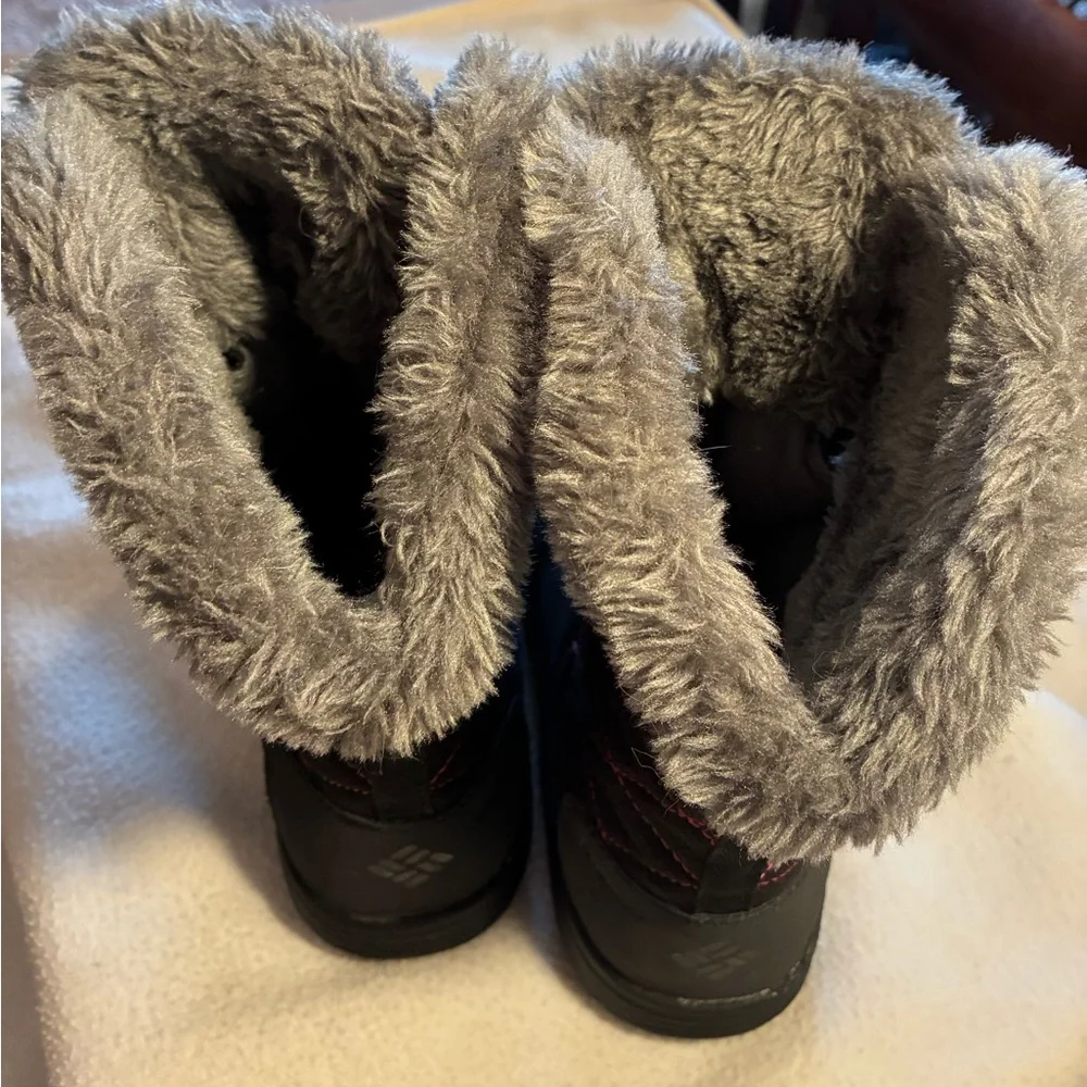 Columbia Kids Sz 3 Unisex Ice Maiden II Waterproof Winter Snow Boots in EUC